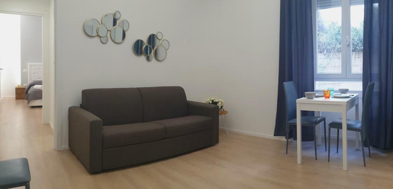 Space Apartment *